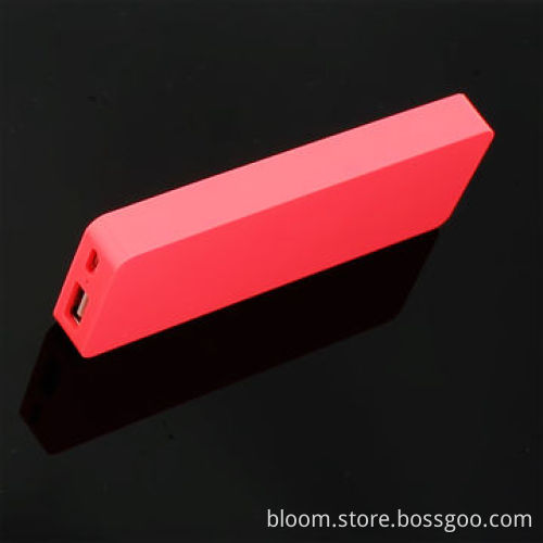 Universal 4000mAh USB Mobile Phone Chargers with Polymer Battery Inside, for Samsung/HTC/BlackberryNew